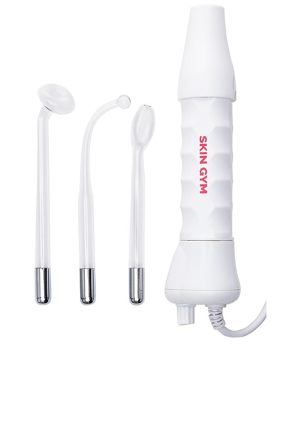 Best Skin Care Tools to Get Spa-Level Results at Home (10) Best Skin Care Tools to Get Spa-Level Results at Home (10)